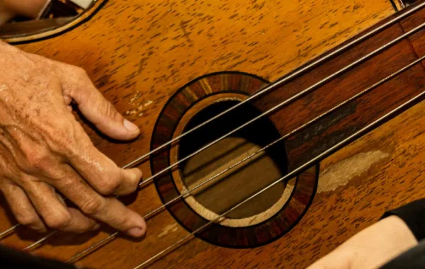 Noche Española: Guitarra Flamenca & Voz